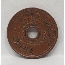 AUSTRALIA INTERNMENT . THREEPENCE ERROR . STAMPED CAMPS OVER CAMP IN THE LEGEND